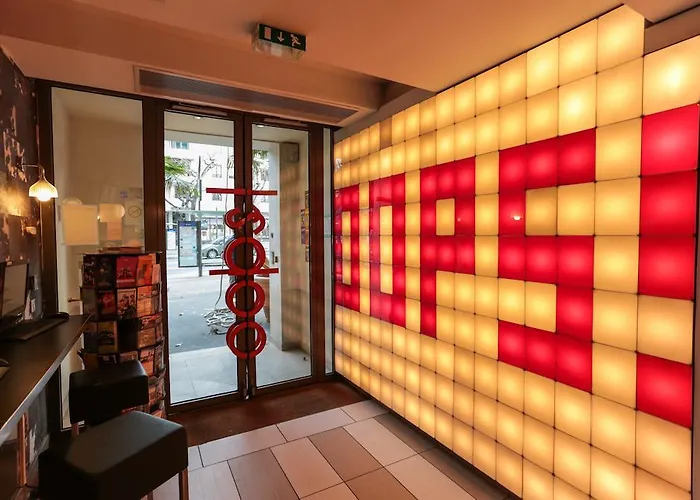 Oops! Latin Quarter By HiphophostelsBoutique Hotel